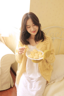 夏目娜娜